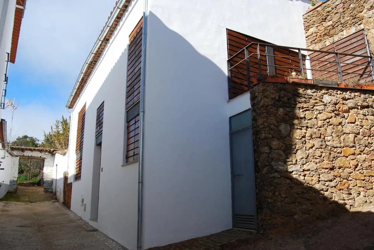 Сasa de vacaciones Villa Casa De Doña Maria Valdelarco